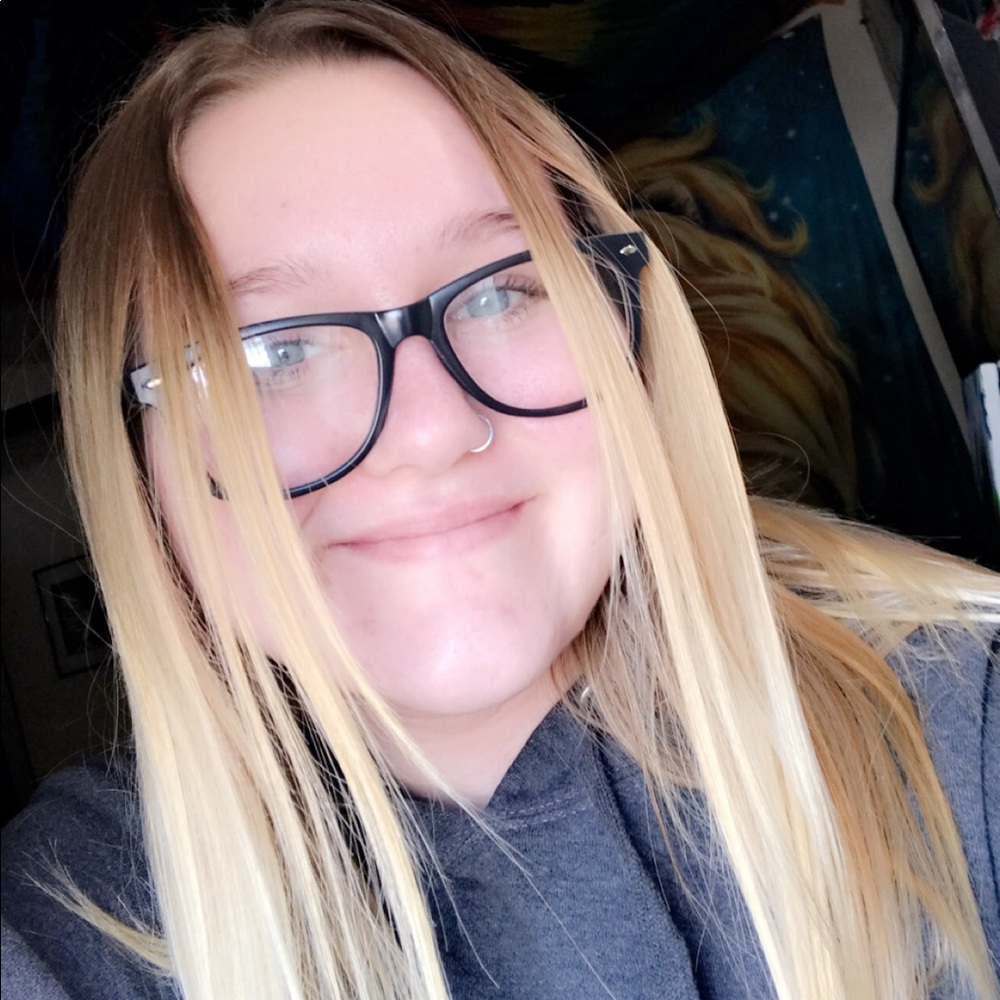 Meet your Posher, Samantha